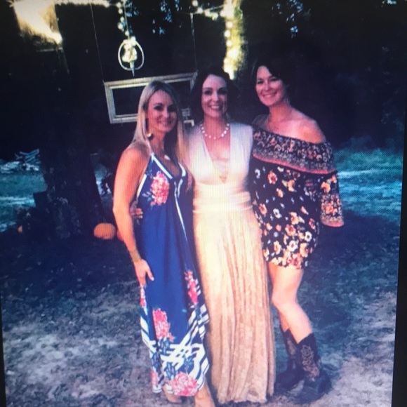 Dress - Picture 5 of 5